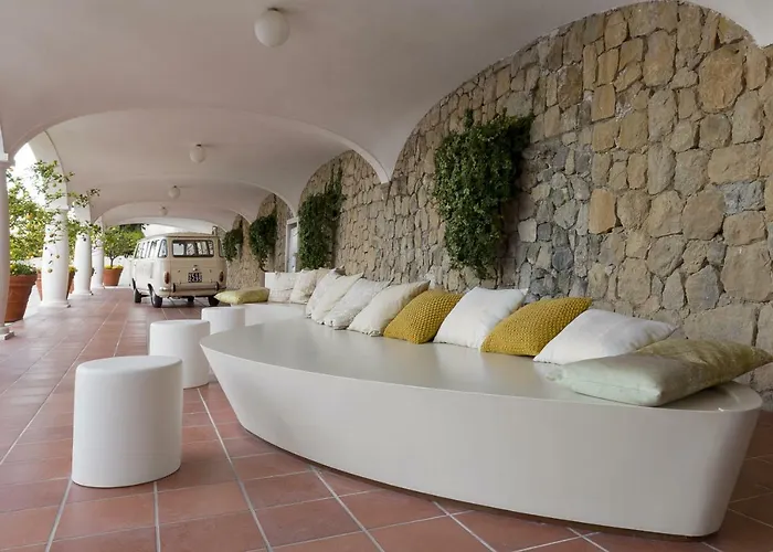 피에디몬테 4* 라벨로