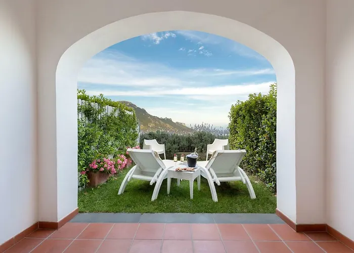 피에디몬테 4* 라벨로